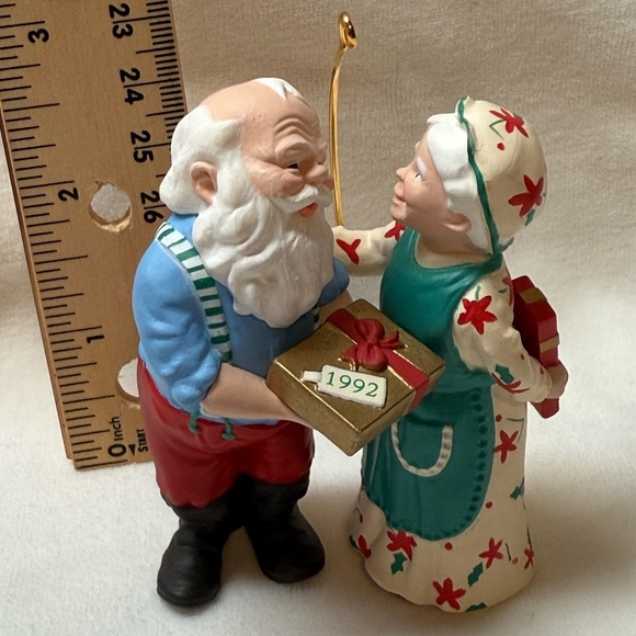 Mr. and Mrs. Claus Hallmark Ornament - Picture 7 of 8